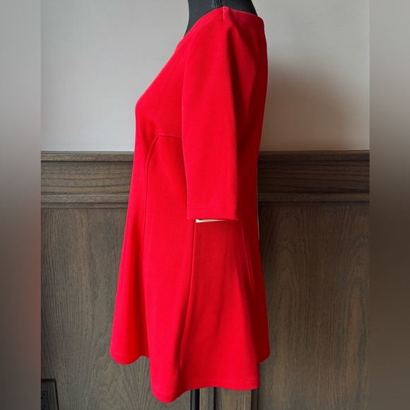 Julian Taylor Red Fitted Short Sleeve mini dress - Picture 2 of 7